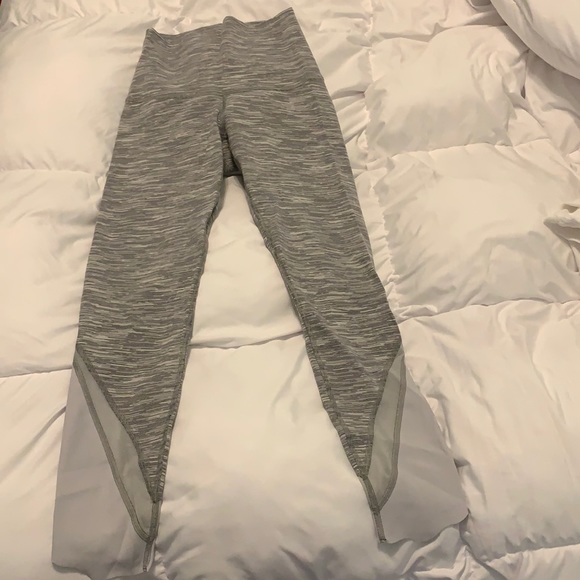Lulu lemon striped crop leggings rare design - Picture 3 of 6